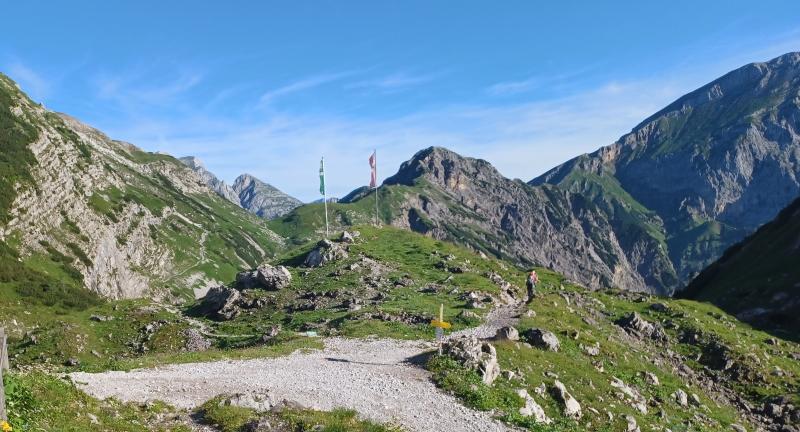 A junction of mountain paths in the Karwendel National Park
