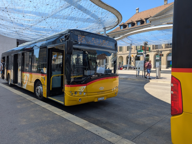 Swiss buses outside Aarau train station