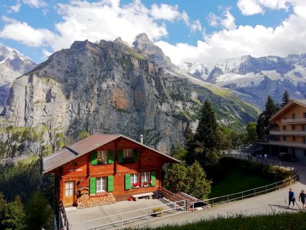 Wengen to Mürren on the Via Alpina