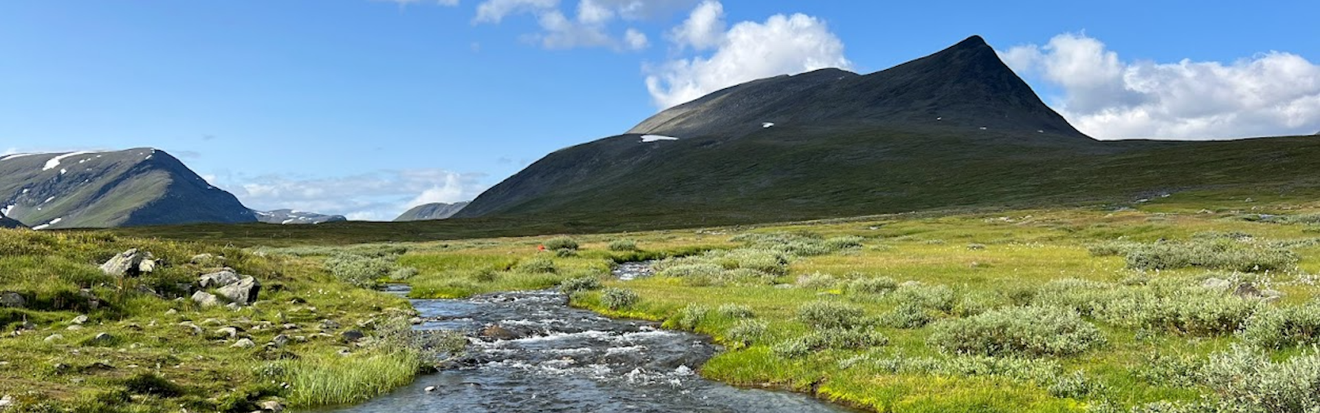 The landscape at the Salka Hut