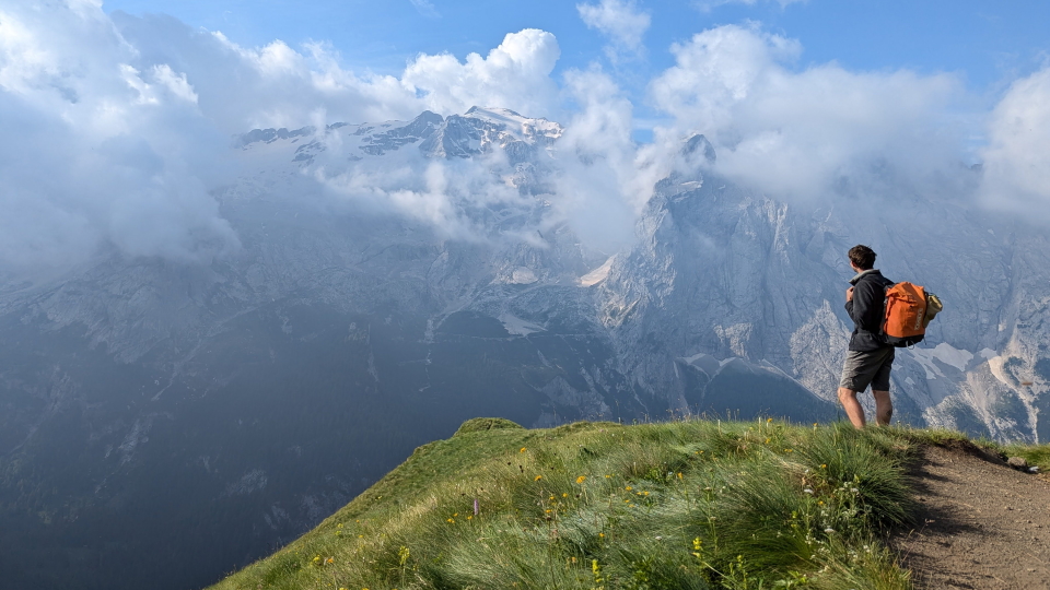 Snowy peak in view on the AV2