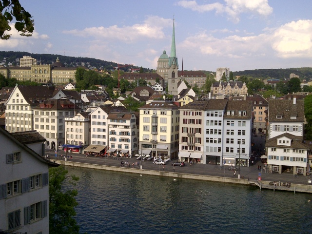 The bright buildings of Zurich